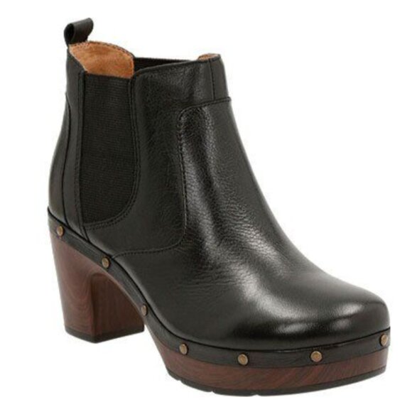 Clarks Ledella Star Booties in Black Leather 7.5 - Picture 1 of 11